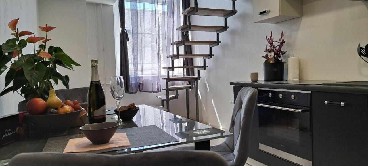 Apartamento Ljubljana Nest- Centre, Free Parking- Renovated August 2024 Exterior foto